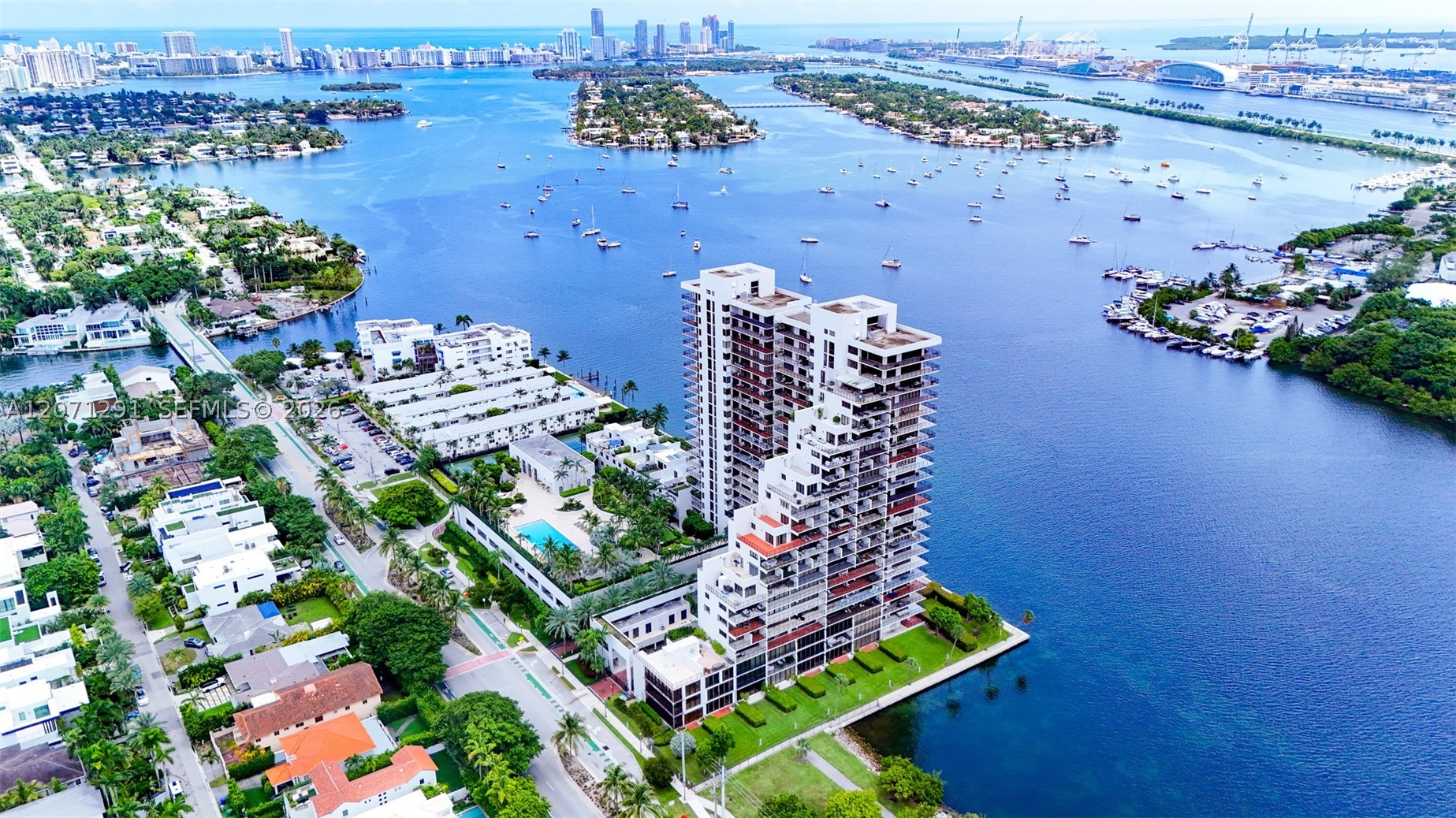 1000 Venetian Way #1108 Miami, FL 33139