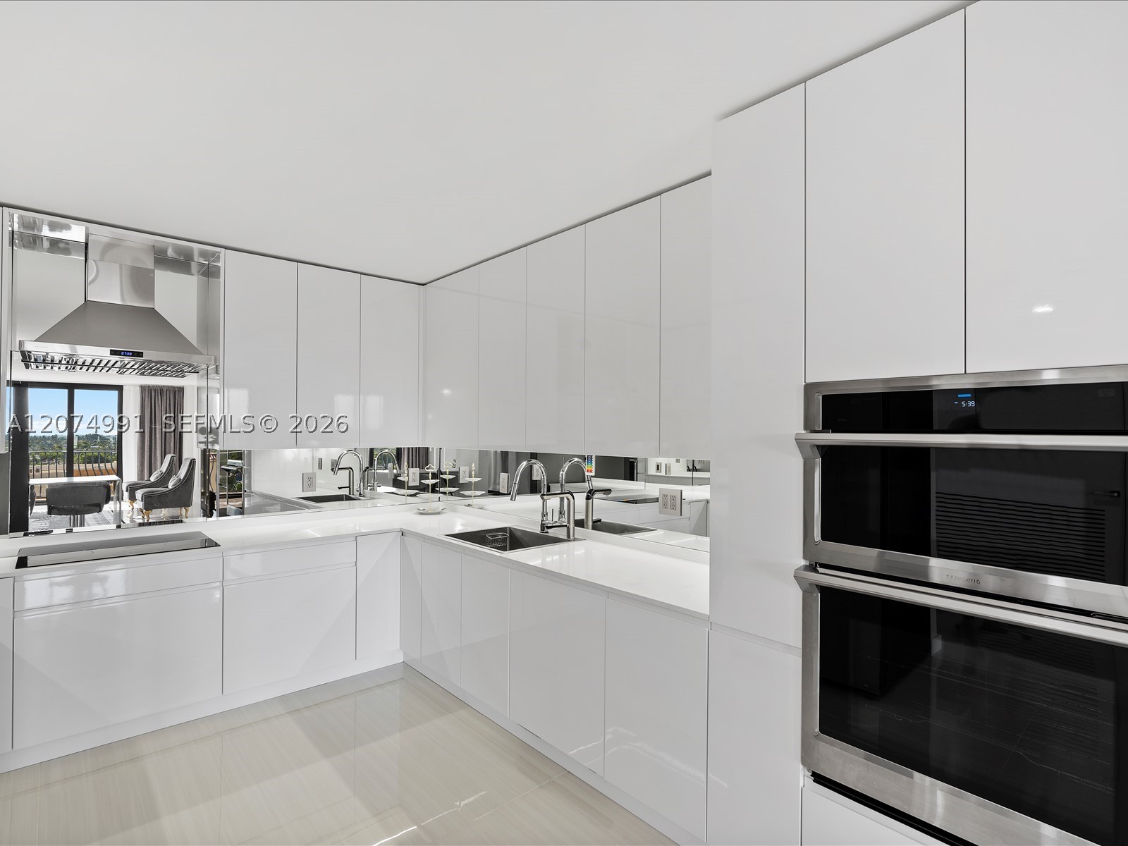 8877 Collins Ave #704 Surfside, FL 33154