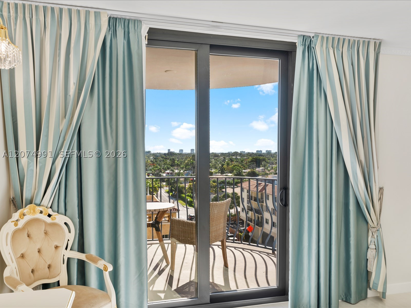 8877 Collins Ave #704 Surfside, FL 33154