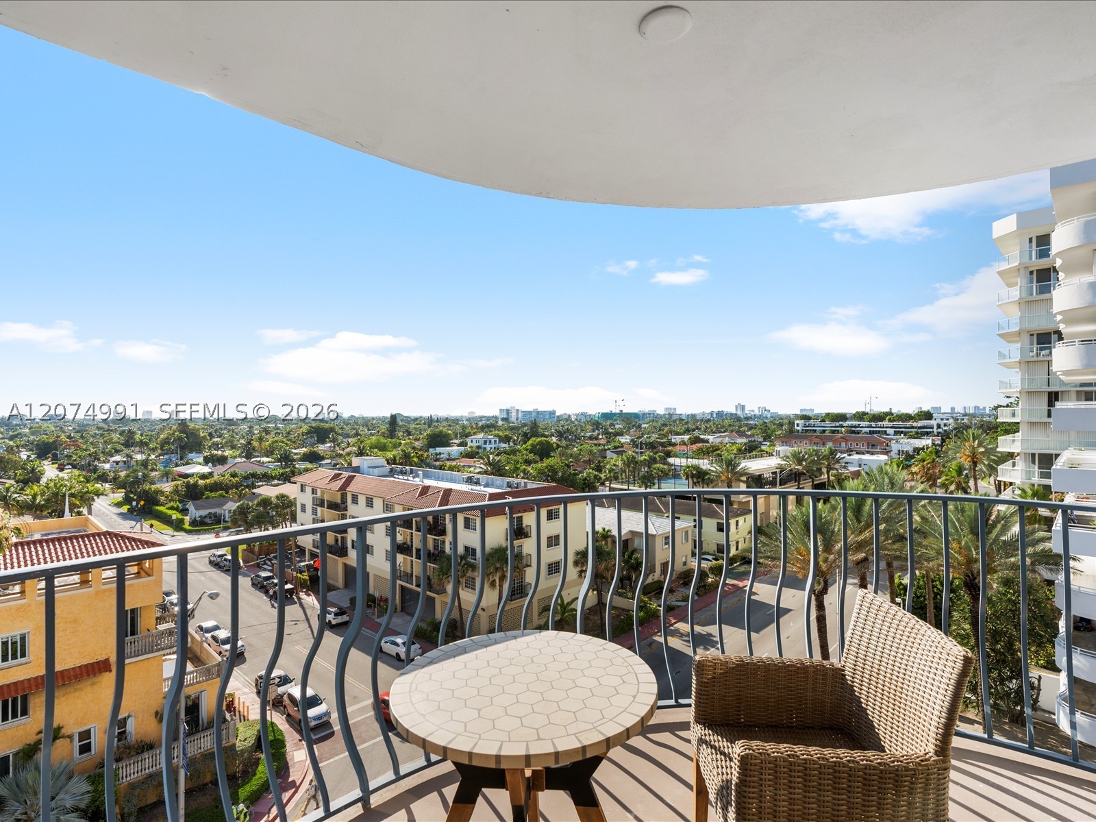 8877 Collins Ave #704 Surfside, FL 33154