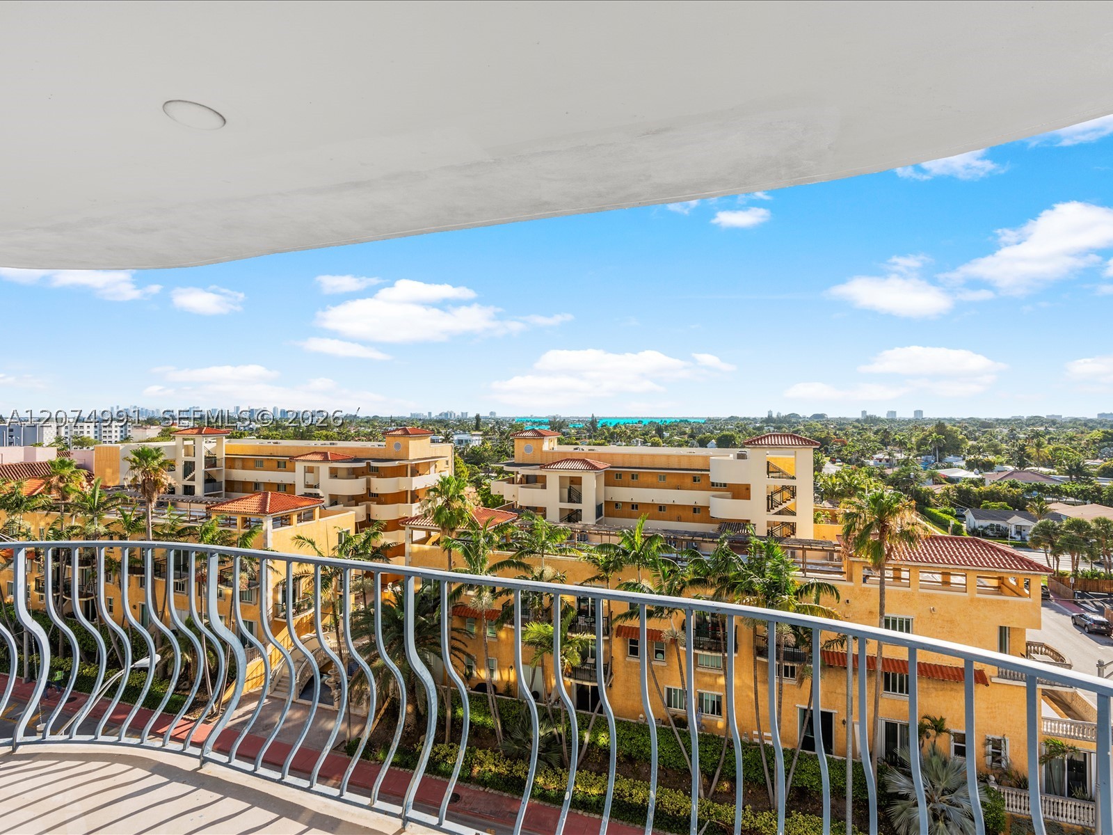 8877 Collins Ave #704 Surfside, FL 33154
