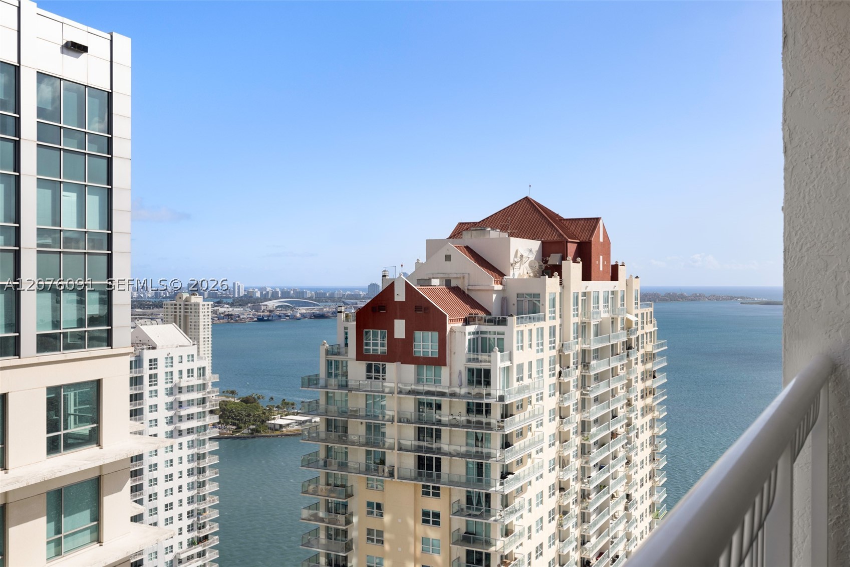 image The Club at Brickell Bay13