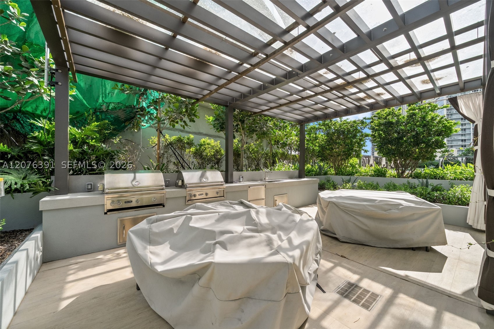 77 SE 5th St #2805 Miami, FL 33131