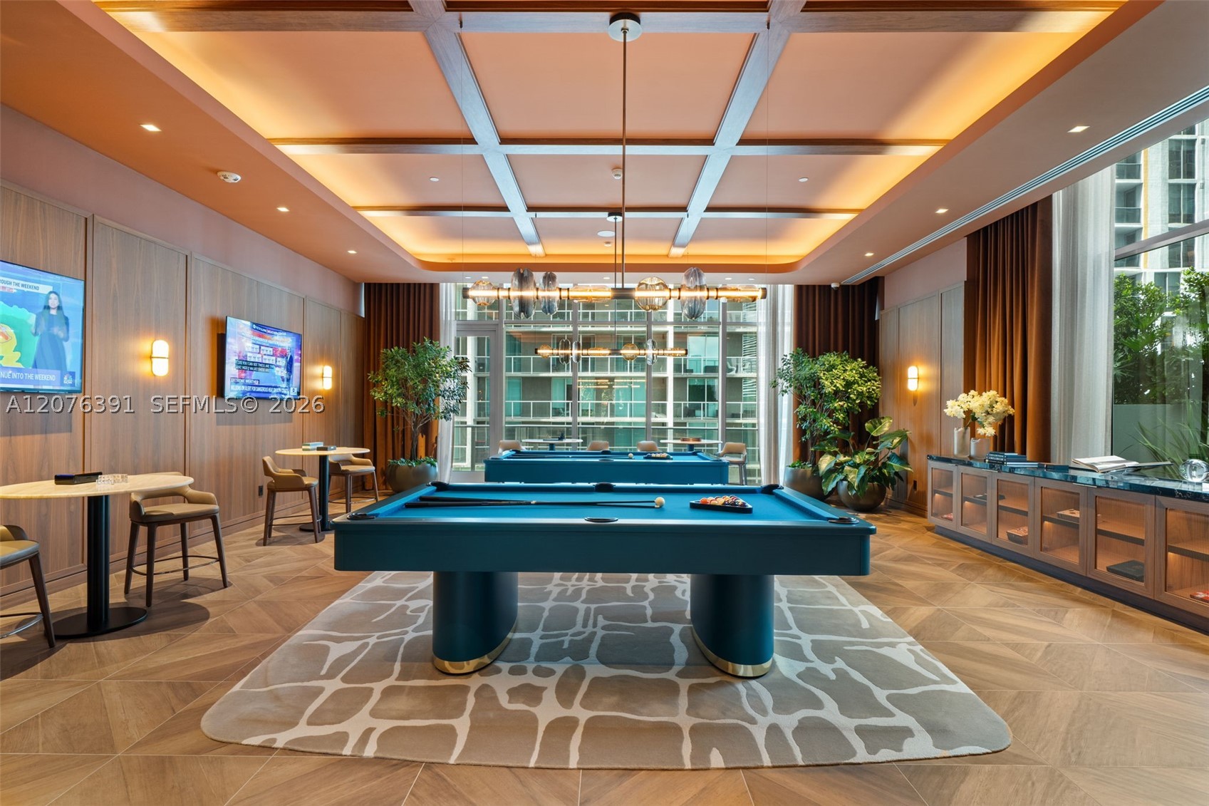 77 SE 5th St #2805 Miami, FL 33131