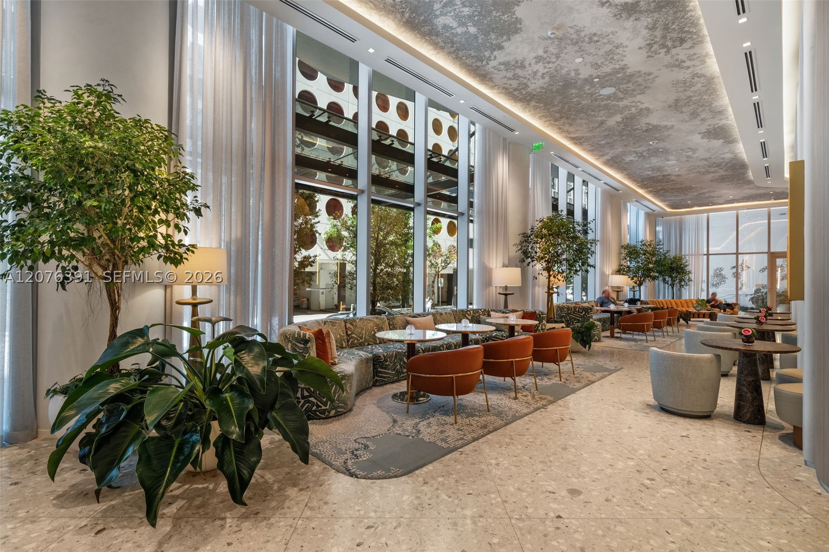 77 SE 5th St #2805 Miami, FL 33131