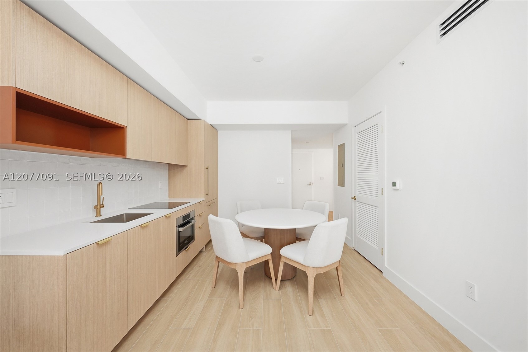 90 NE 32nd #411 Miami, FL 33137