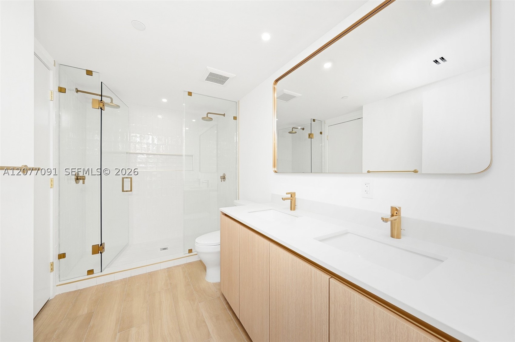 90 NE 32nd #411 Miami, FL 33137