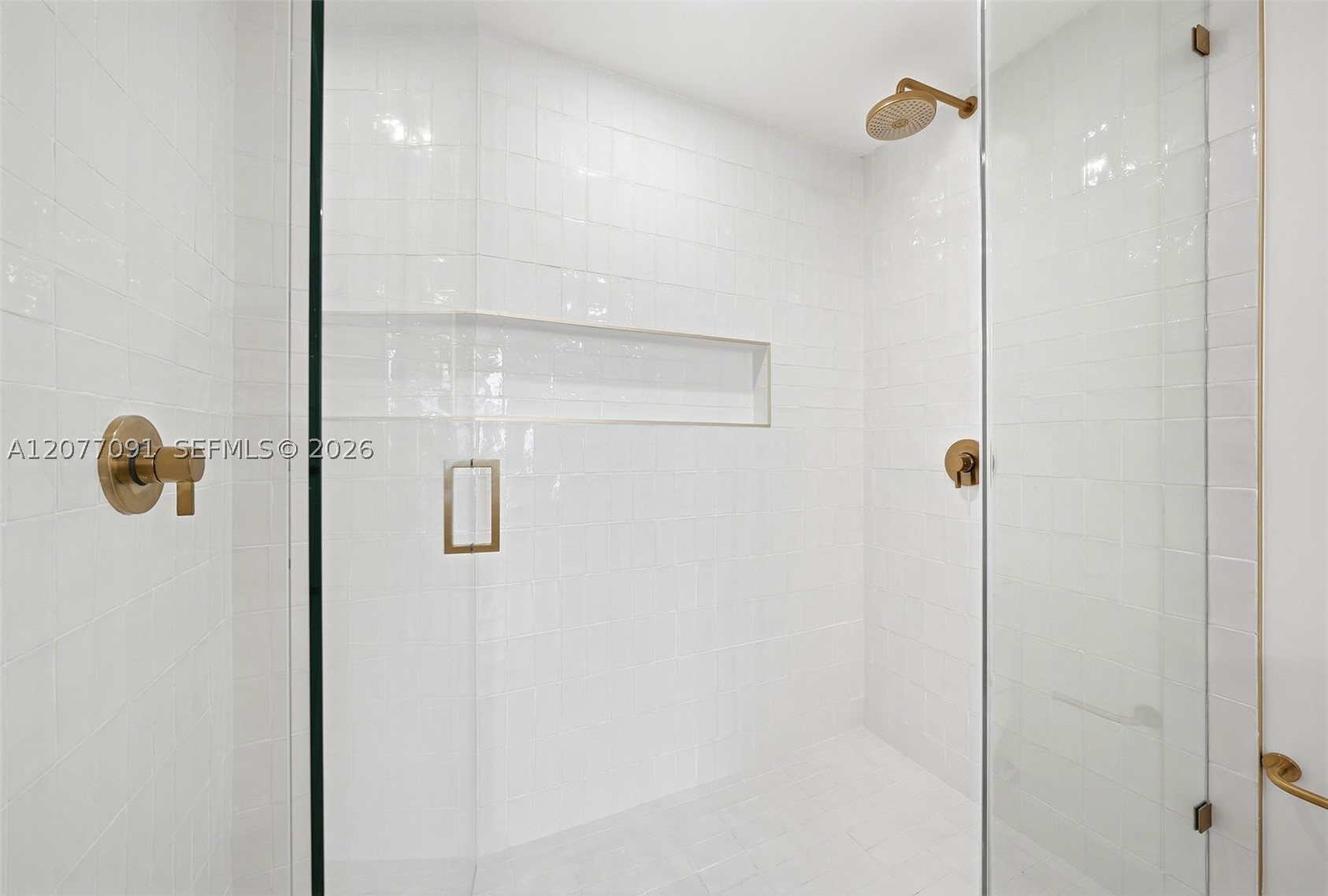 90 NE 32nd #411 Miami, FL 33137