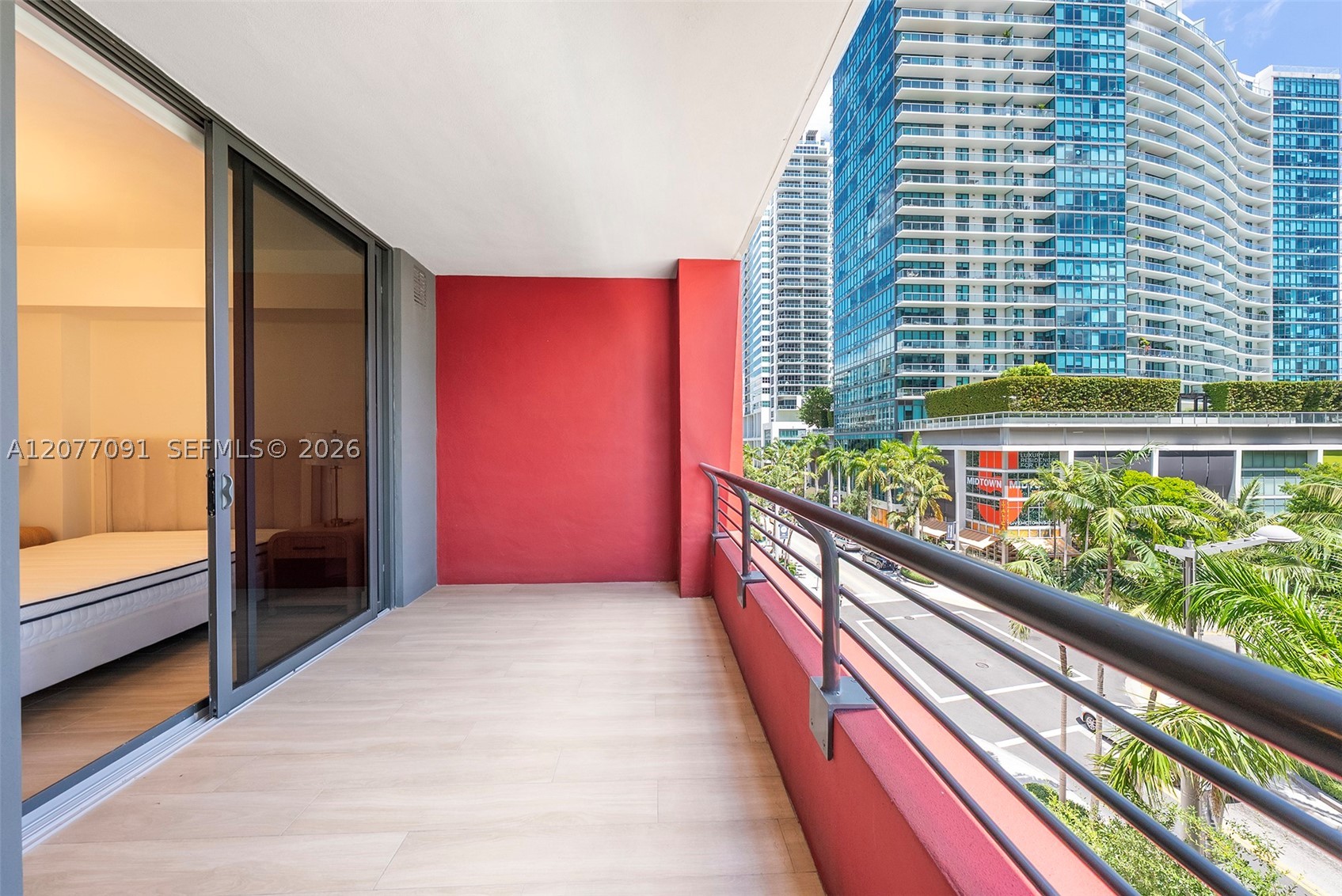 90 NE 32nd #411 Miami, FL 33137