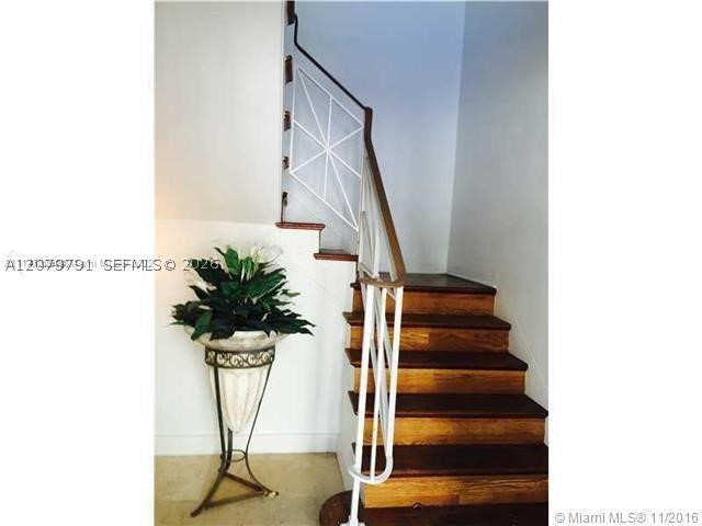 3921 N Meridian Ave Miami Beach, FL 33140