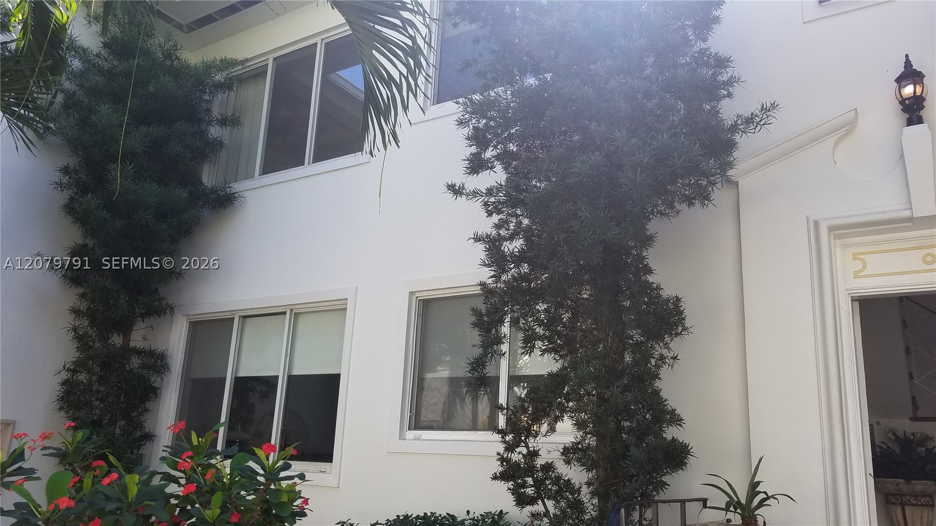 3921 N Meridian Ave Miami Beach, FL 33140