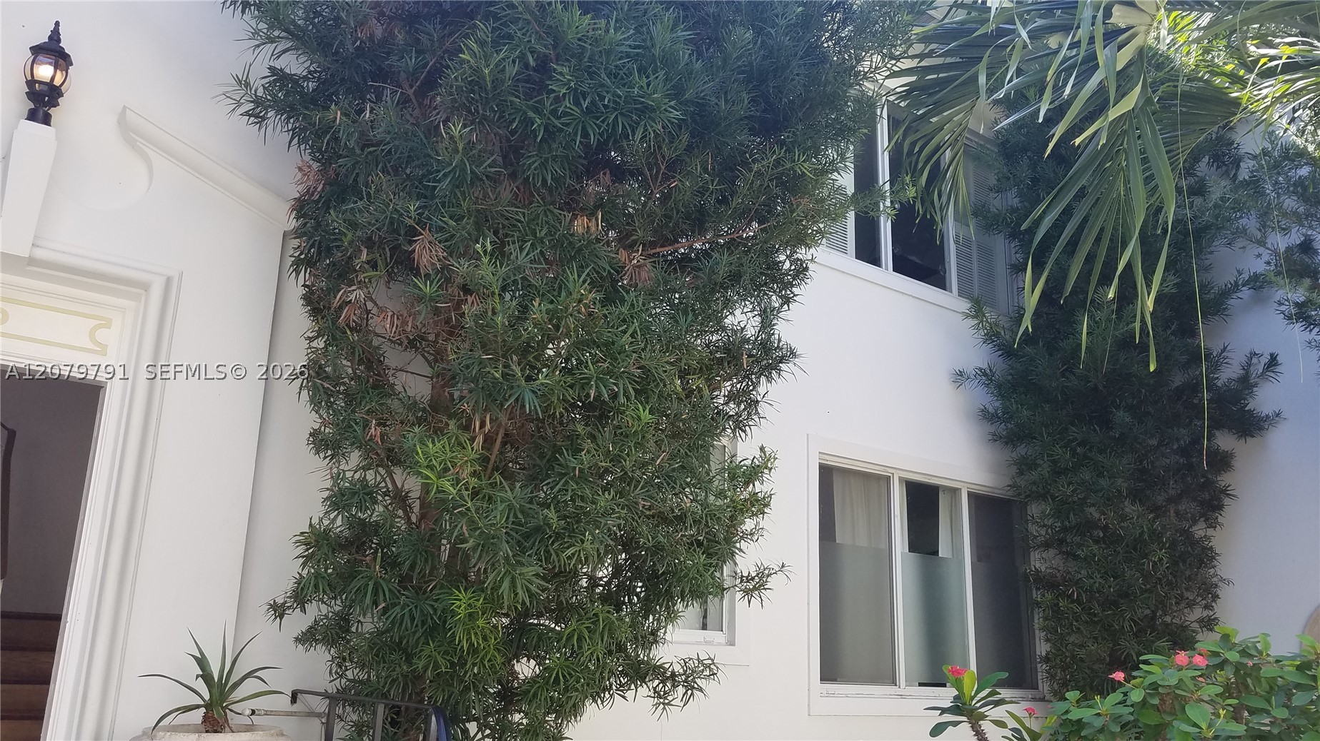 3921 N Meridian Ave Miami Beach, FL 33140