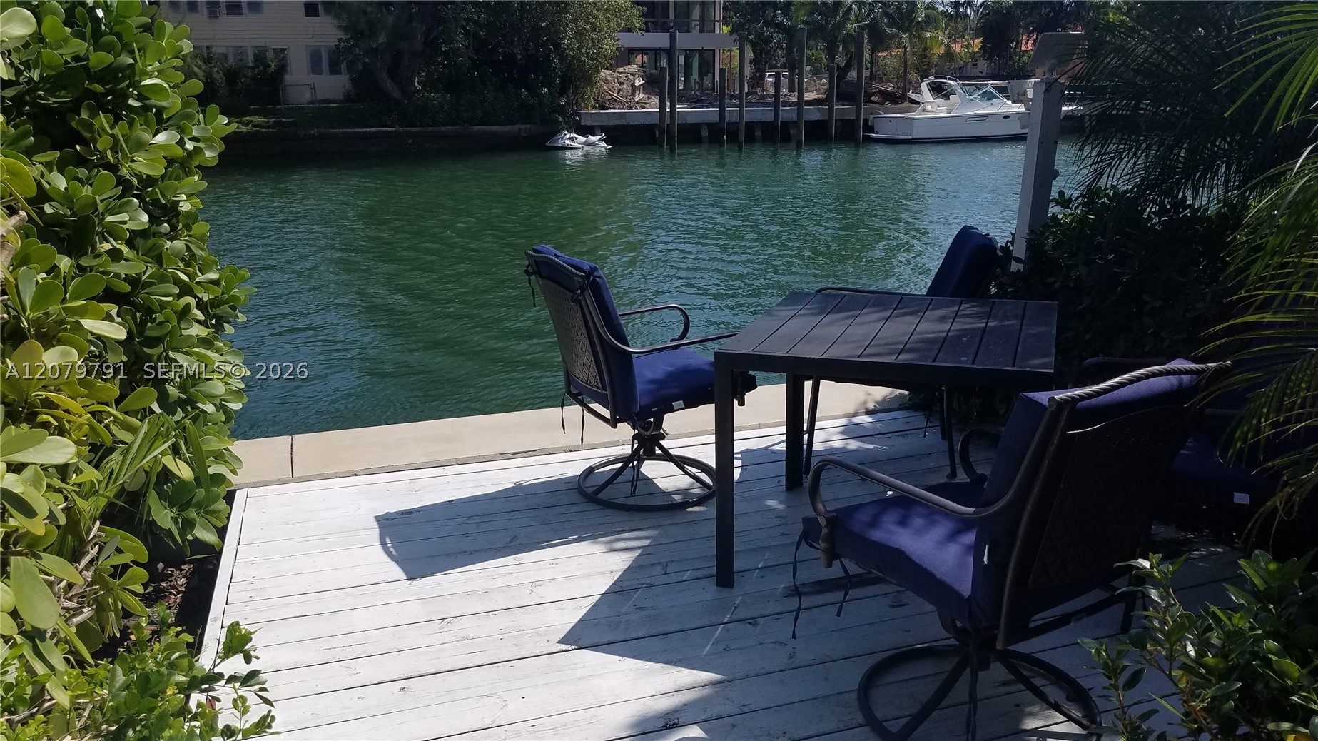 3921 N Meridian Ave Miami Beach, FL 33140