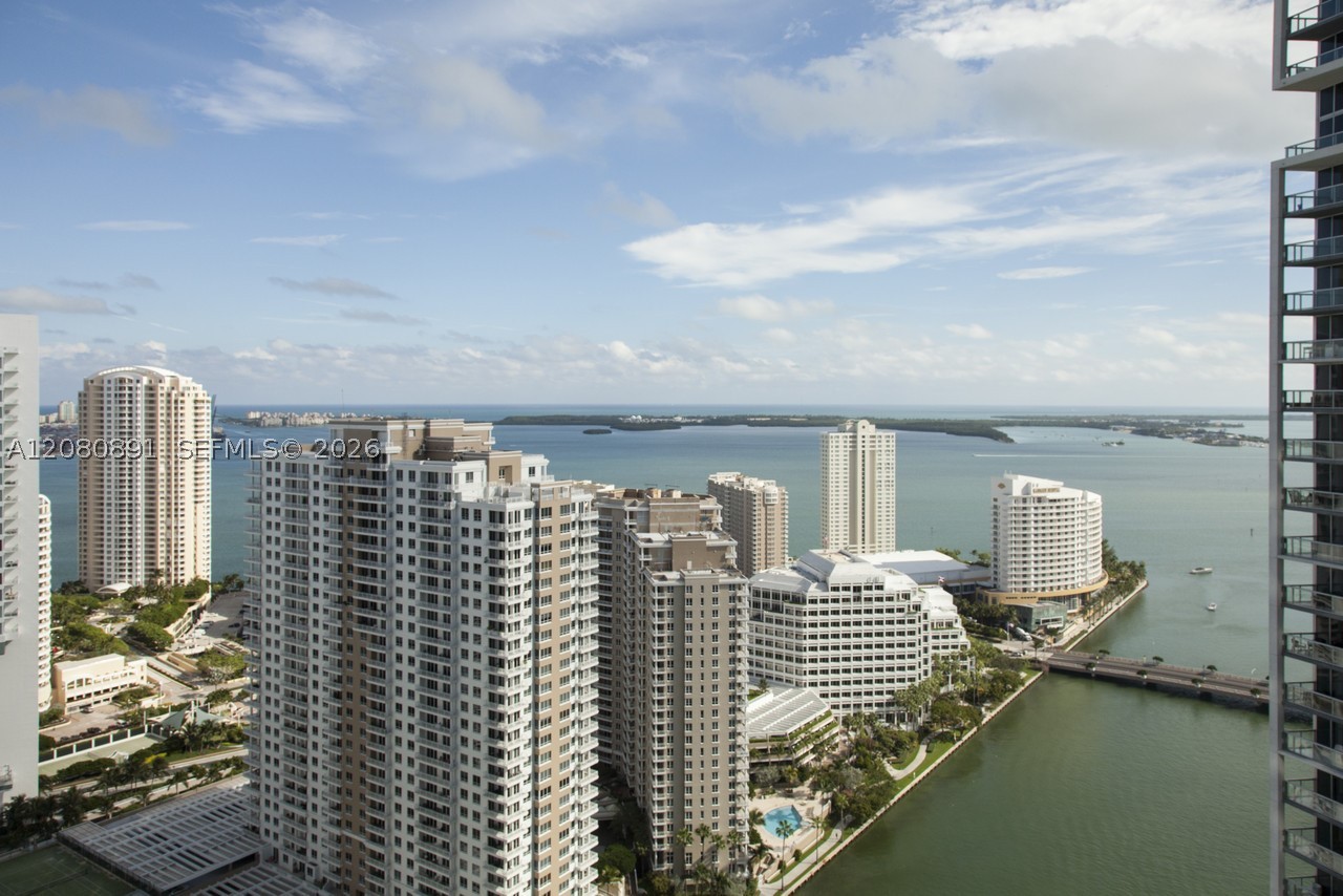 475 Brickell Ave #3507