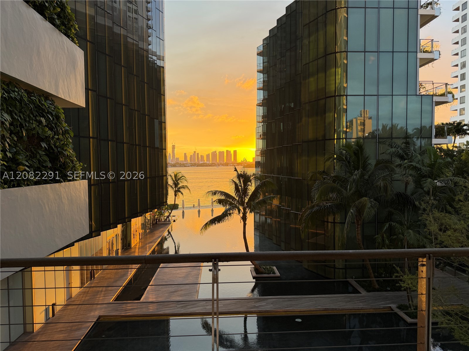 image Monad Terrace20