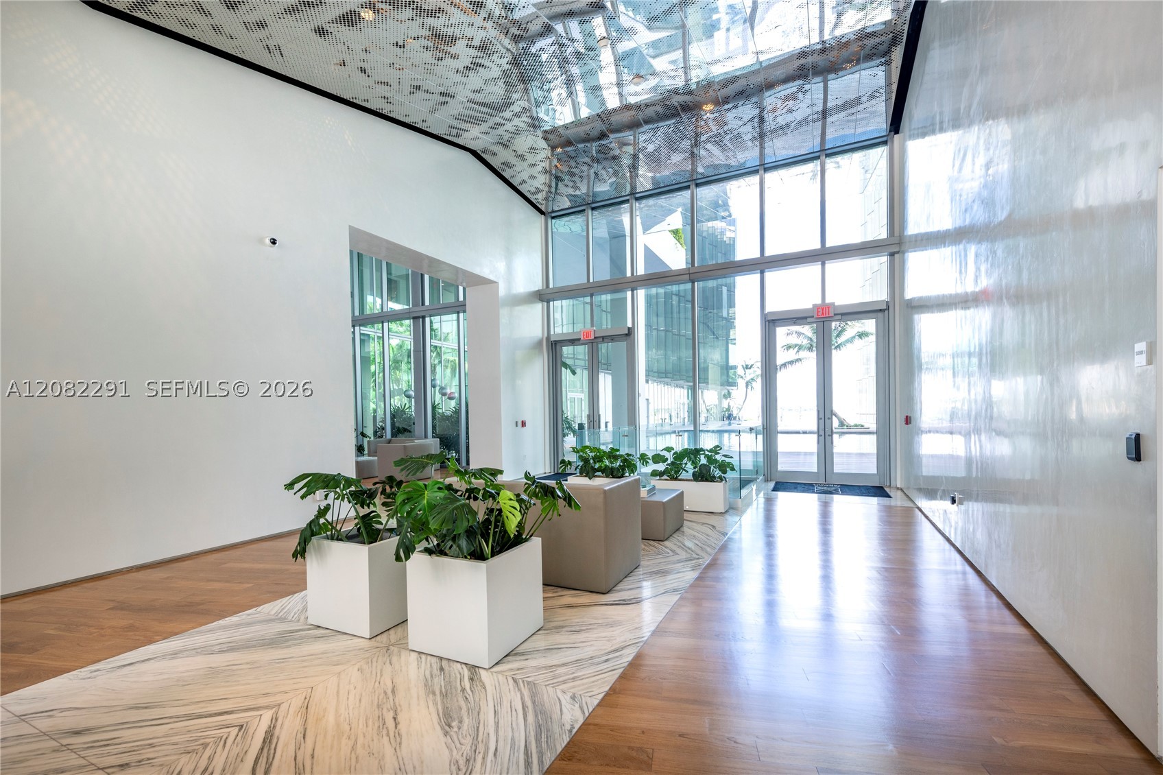 image Monad Terrace21