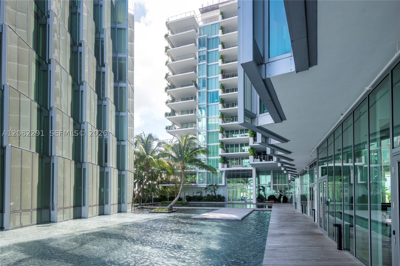 image Monad Terrace23
