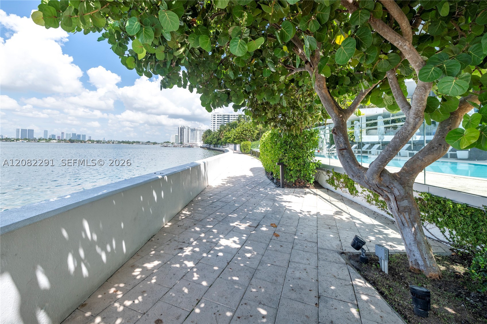 image Monad Terrace29