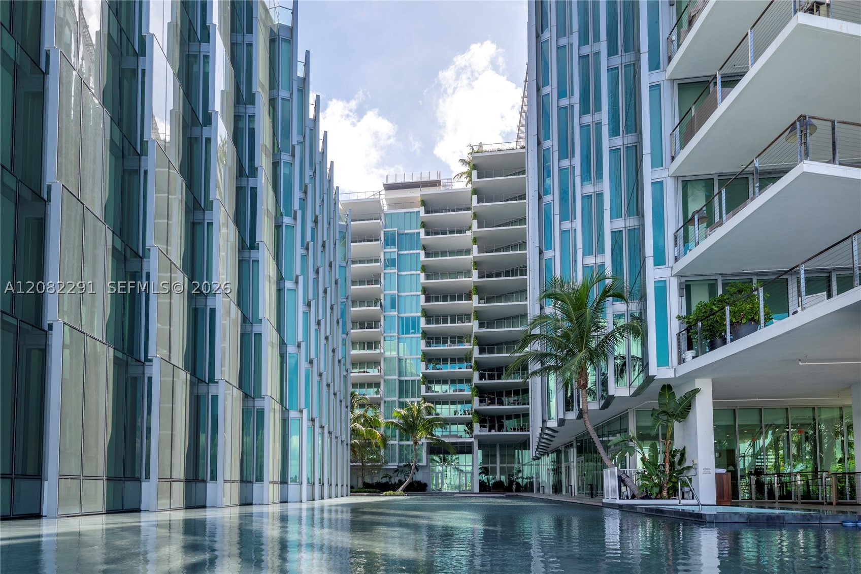 image Monad Terrace31