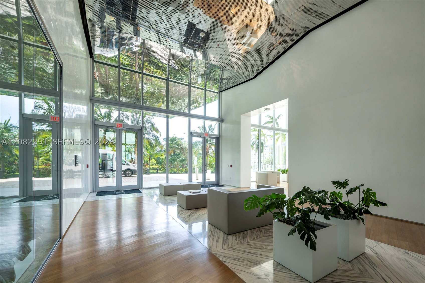 image Monad Terrace36