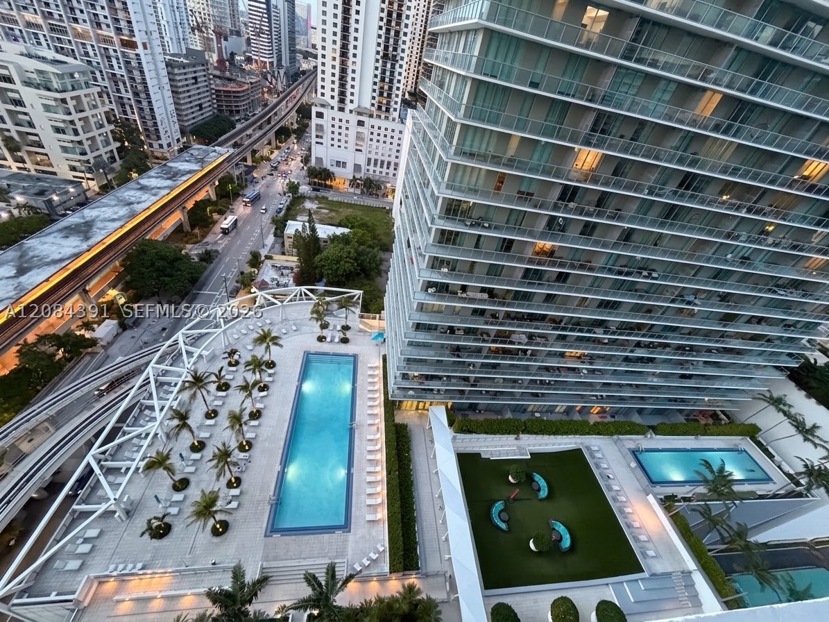 image Axis on Brickell South10