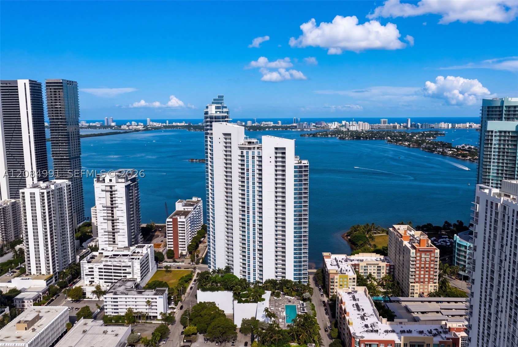 2020 N Bayshore Dr #3708 Miami, FL 33137