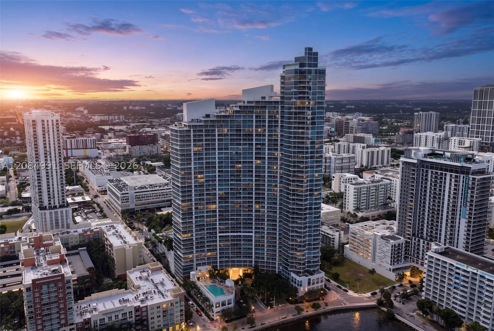 2020 N Bayshore Dr #3708 Miami, FL 33137