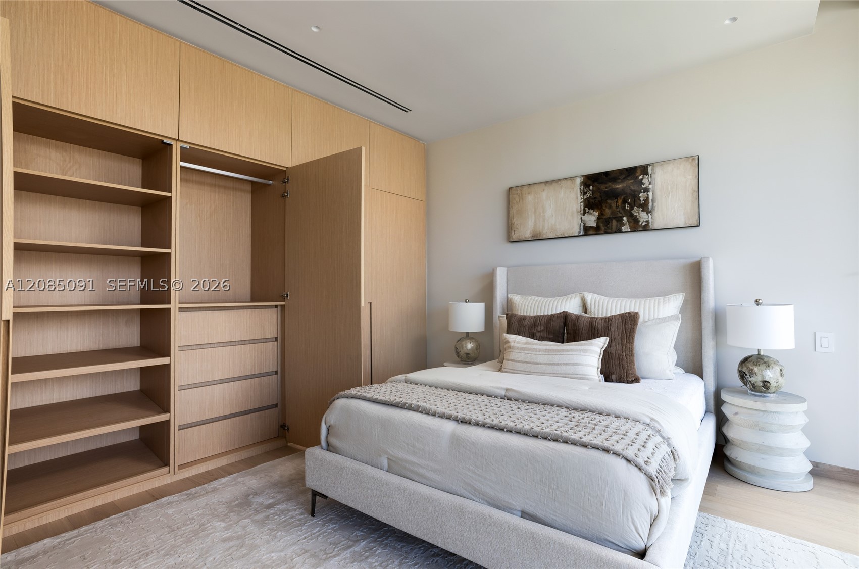 4940 Cherokee Ave Miami Beach, FL 33140