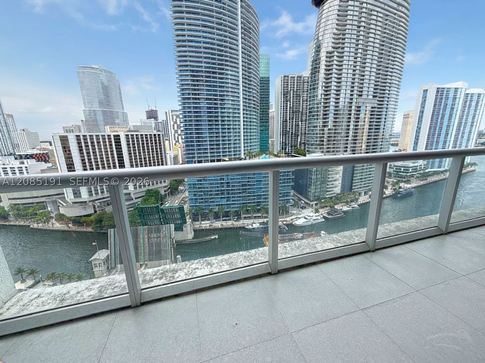 image Icon Brickell4
