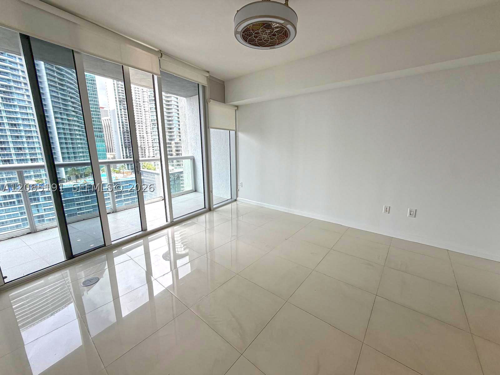 image Icon Brickell8
