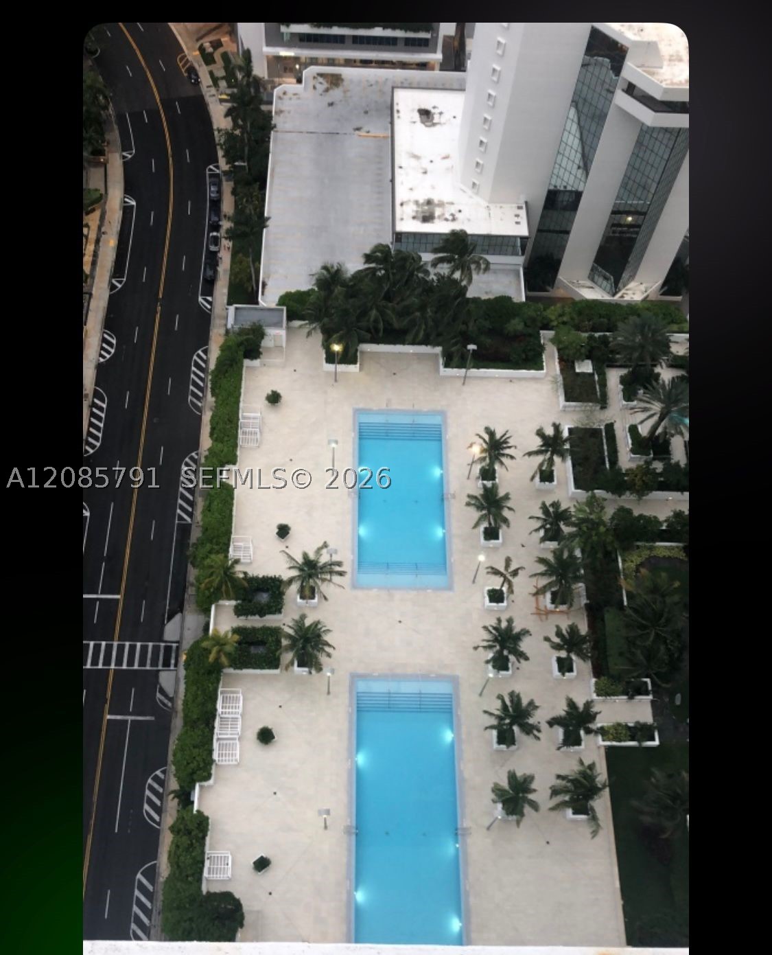 image The Plaza on Brickell East2