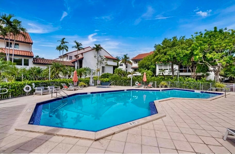 2000 S Bayshore Dr #58 Miami, FL 33133