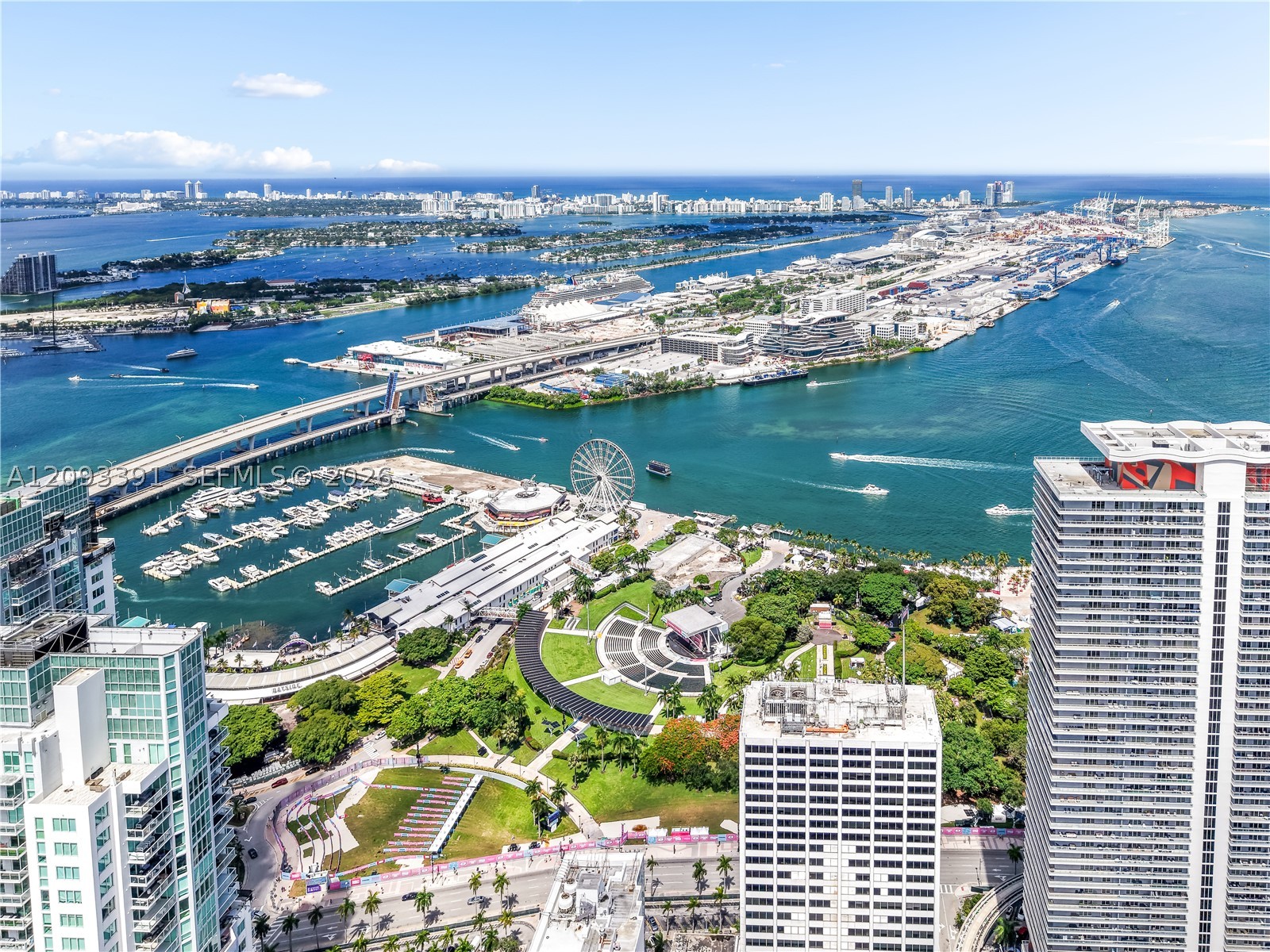 image Yotelpad Miami10