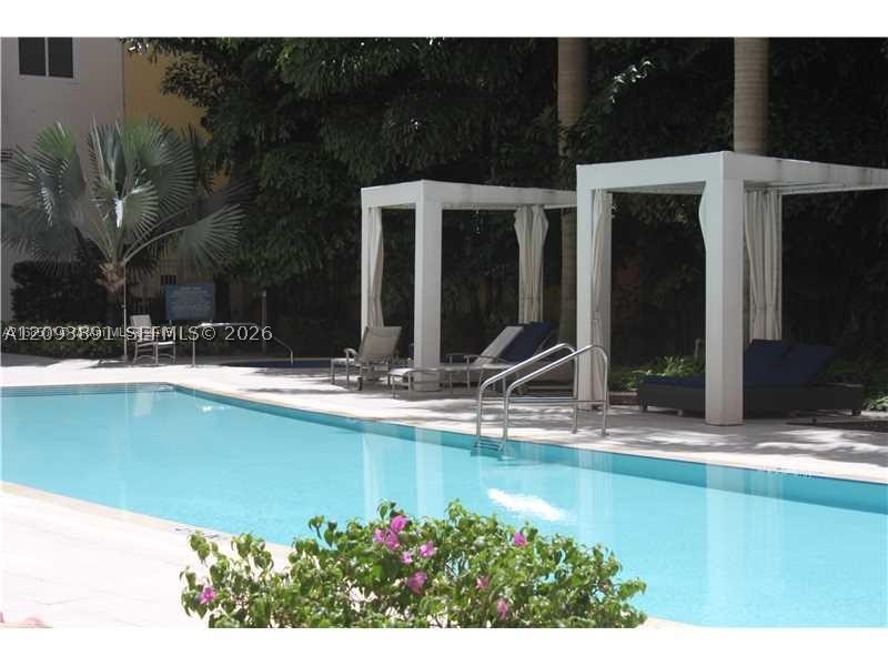 image The Venture at Aventura22