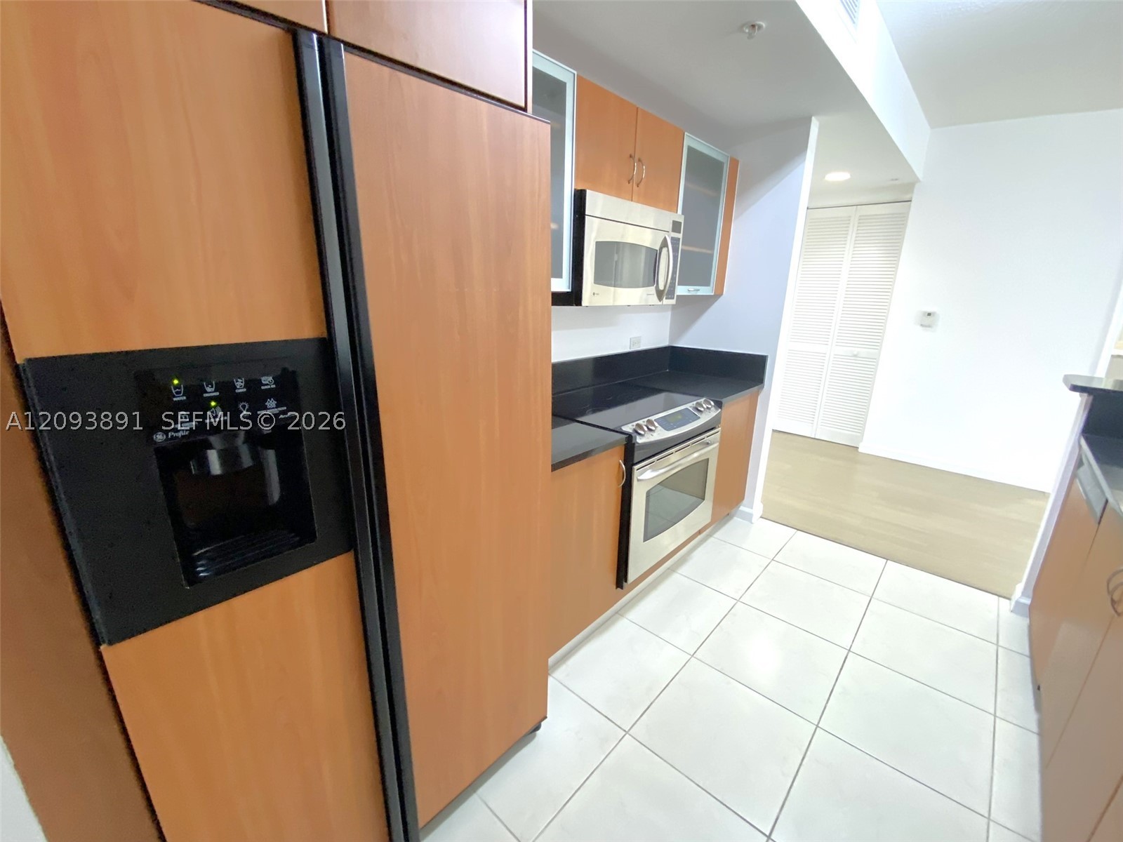 image The Venture at Aventura8