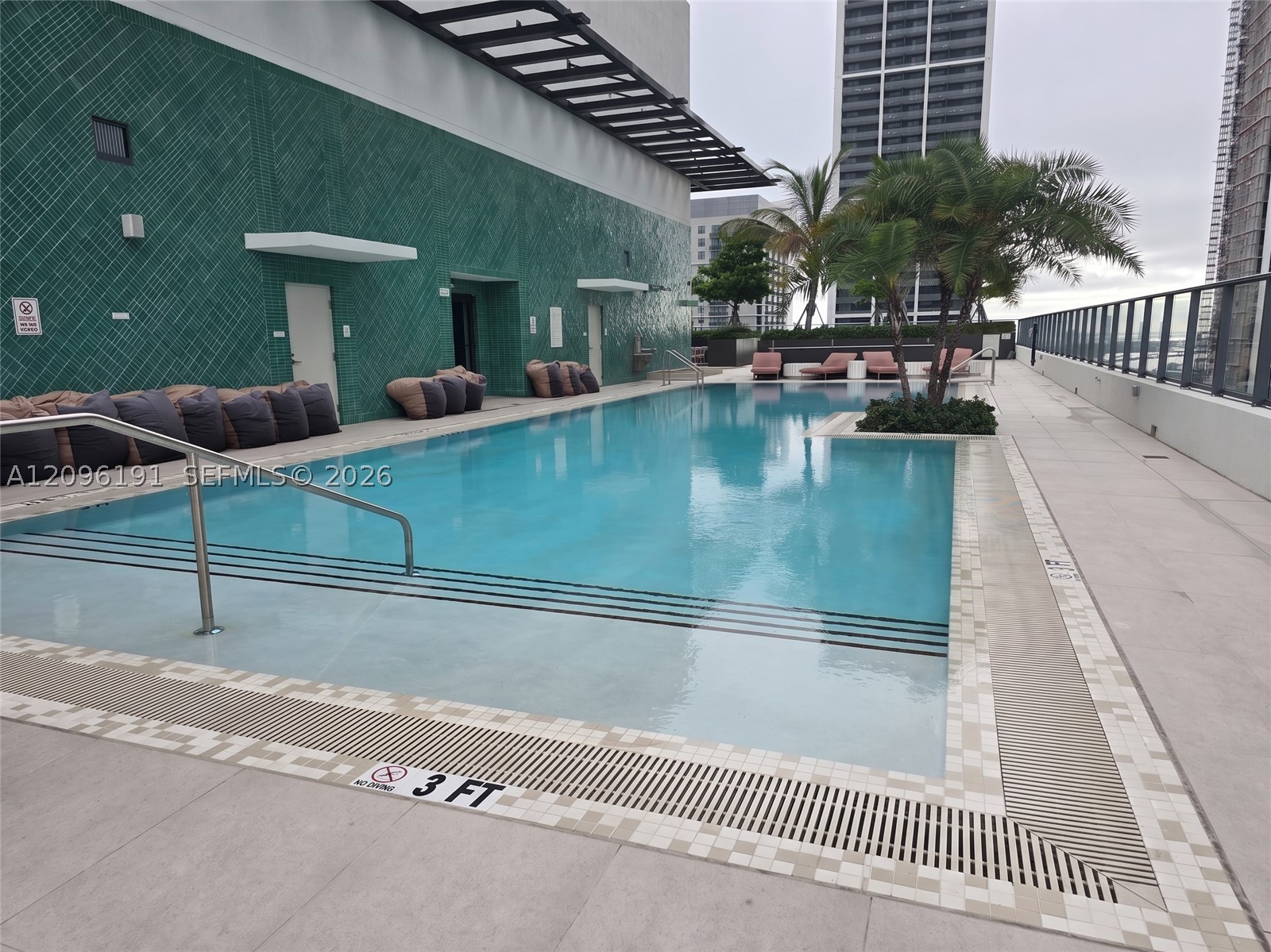 image The Crosby Miami Worldcenter12