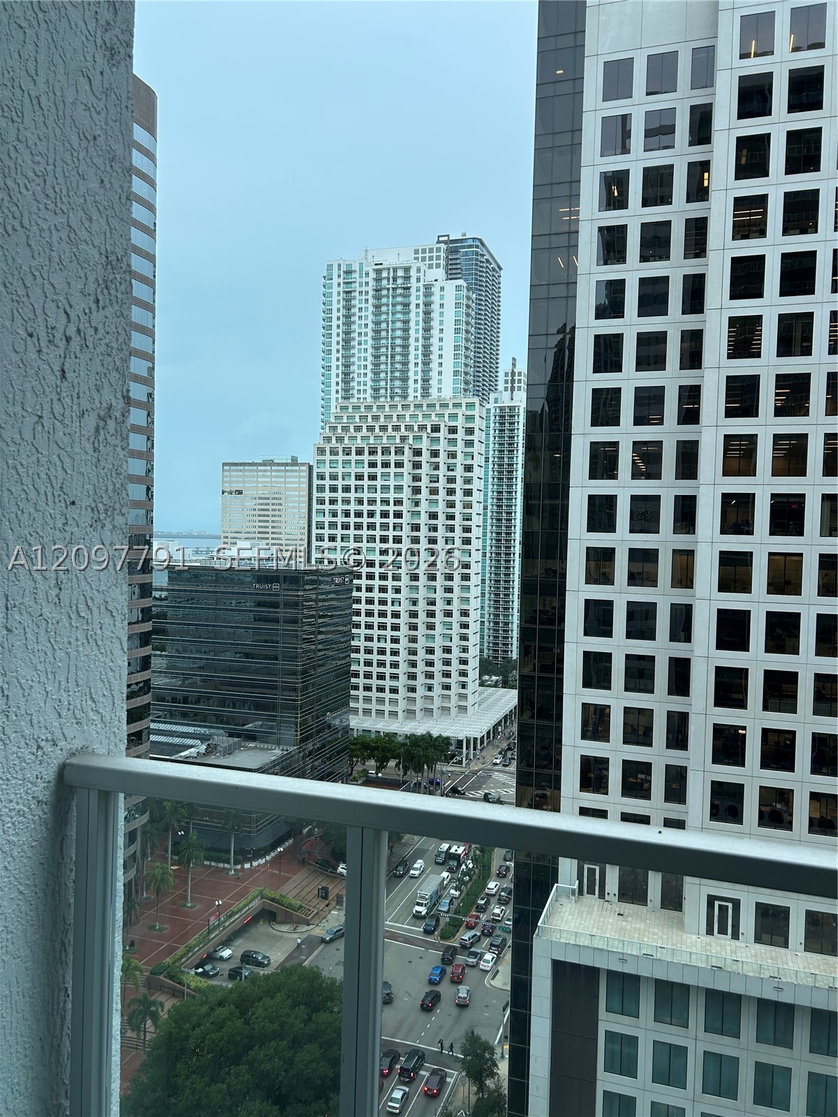 image 500 Brickell East9