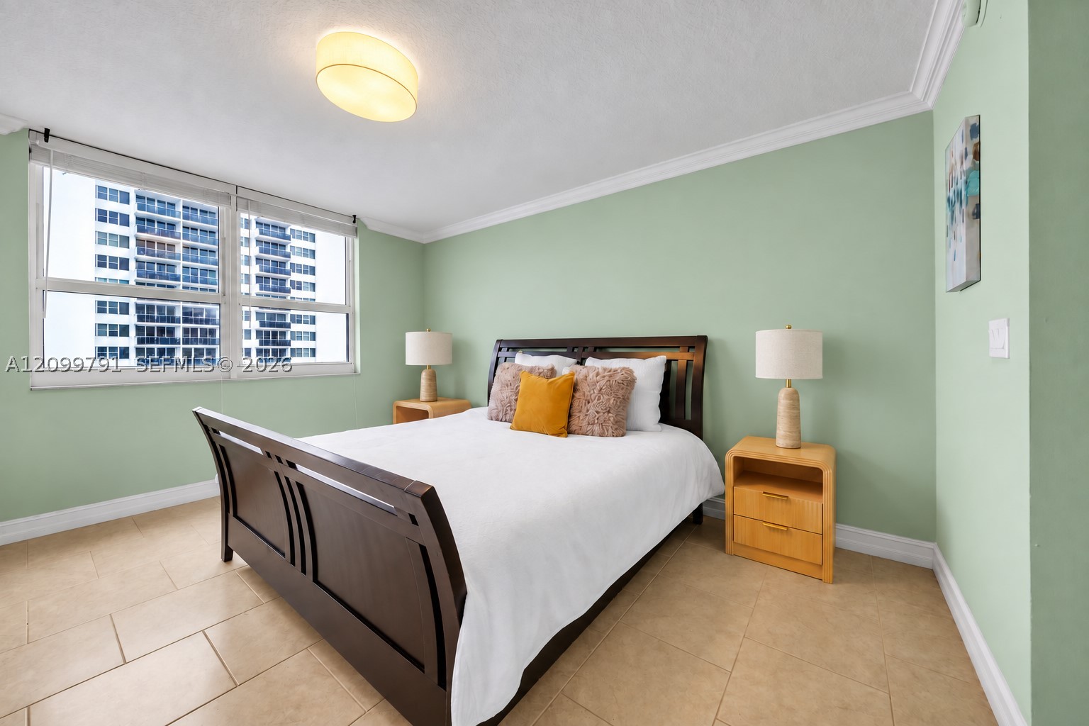 image 2080 Ocean Drive11