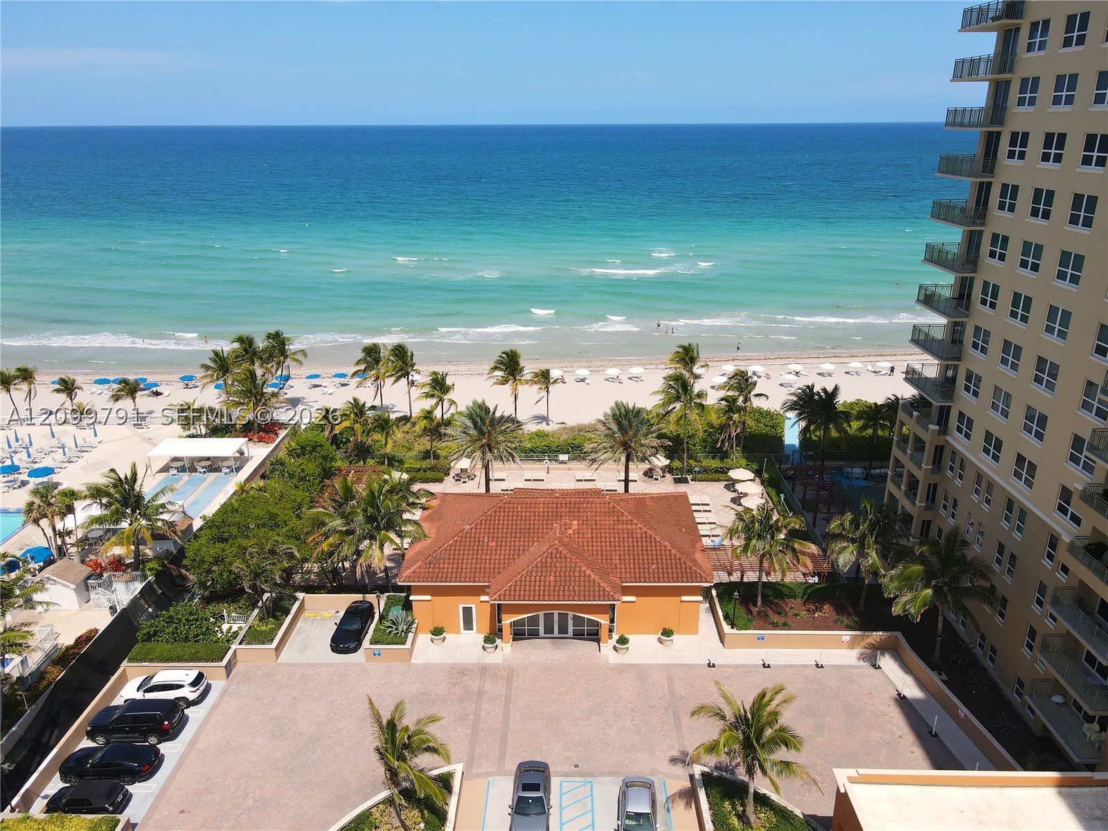 image 2080 Ocean Drive24