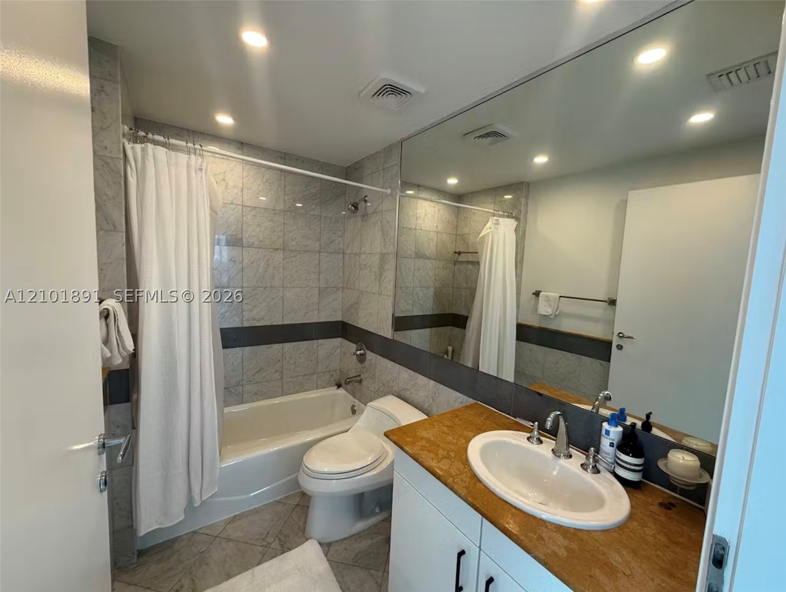 image Bentley Bay North9
