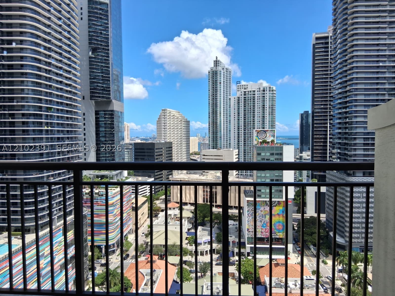 image Nine at Mary Brickell Village12