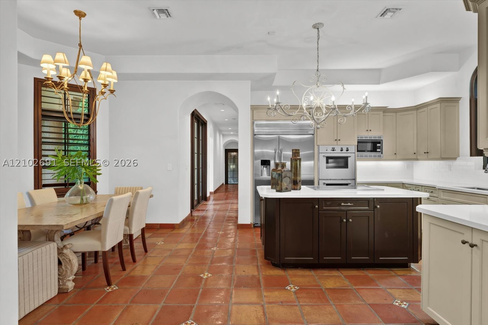 5746 SW 100th St Pinecrest, FL 33156