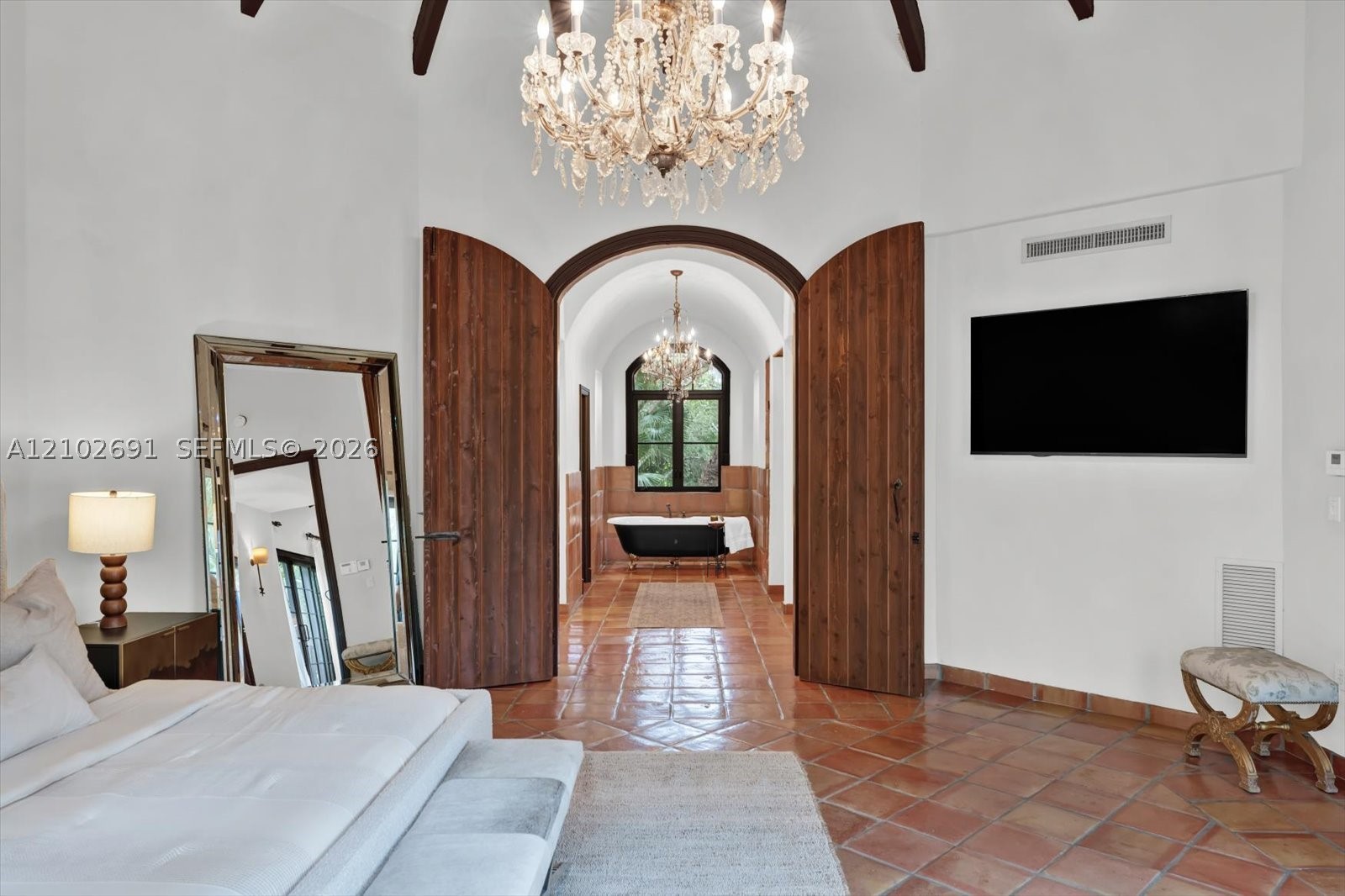 5746 SW 100th St Pinecrest, FL 33156