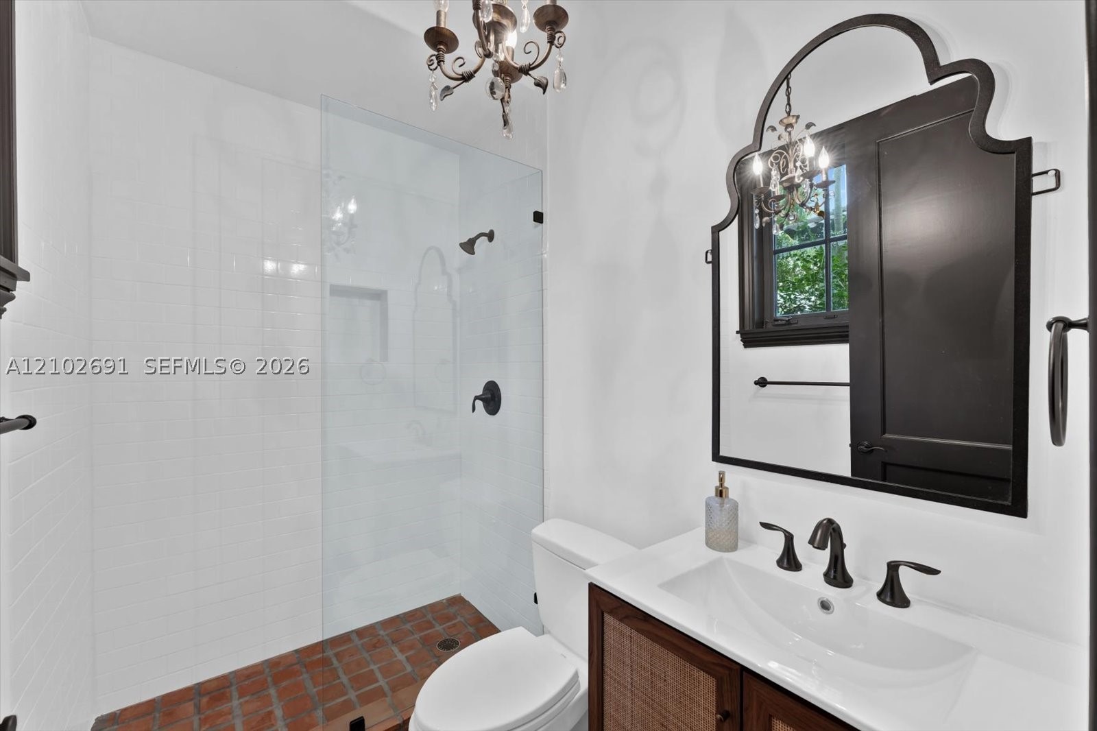 5746 SW 100th St Pinecrest, FL 33156