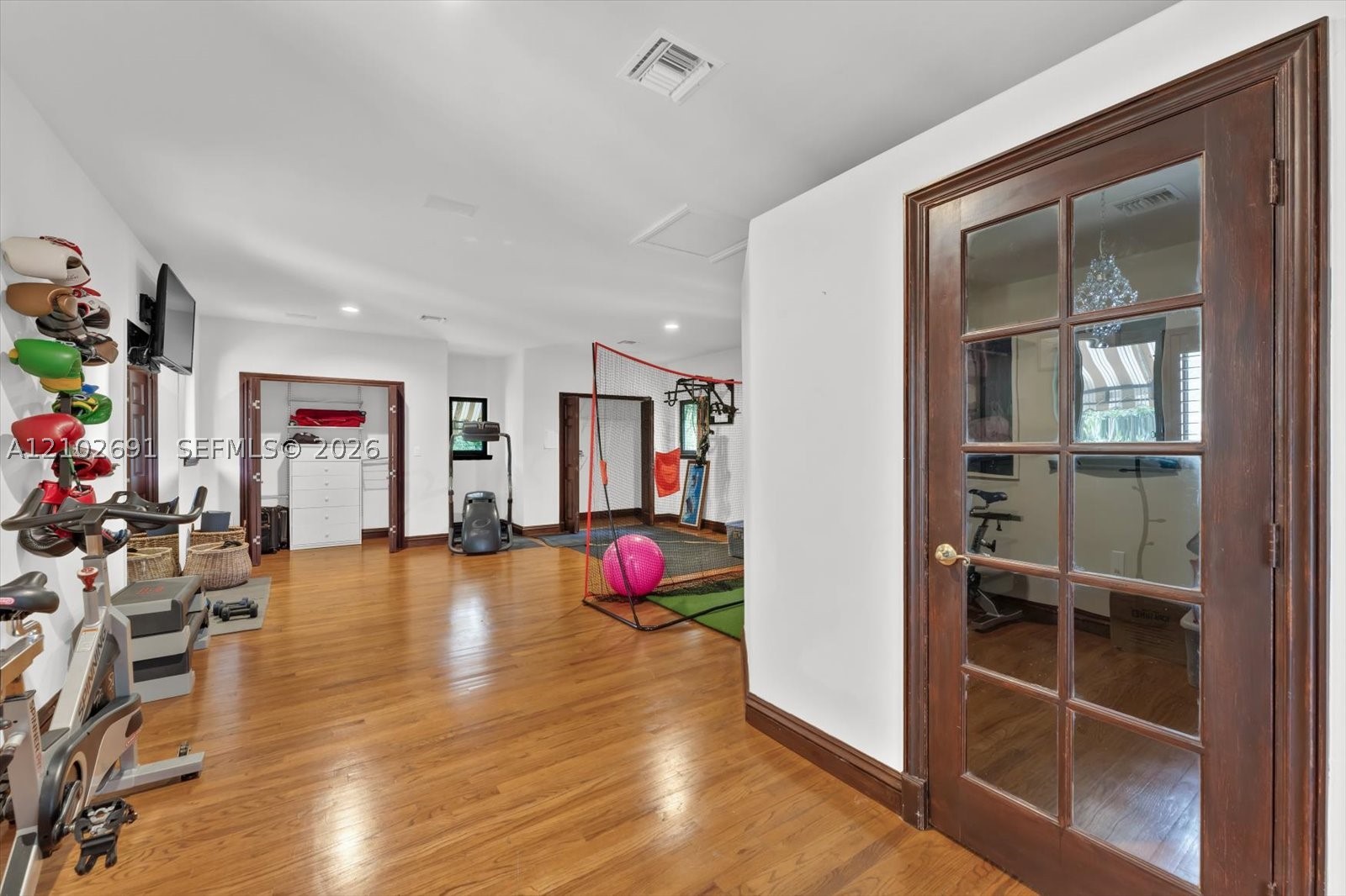 5746 SW 100th St Pinecrest, FL 33156