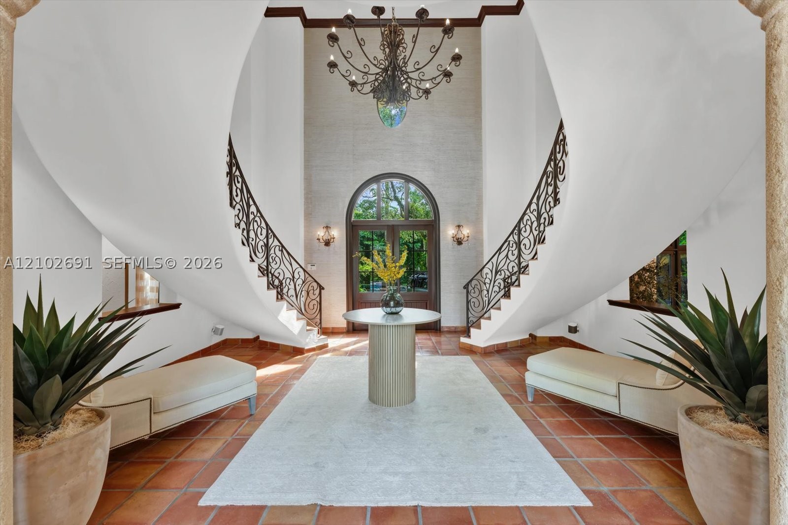 5746 SW 100th St Pinecrest, FL 33156