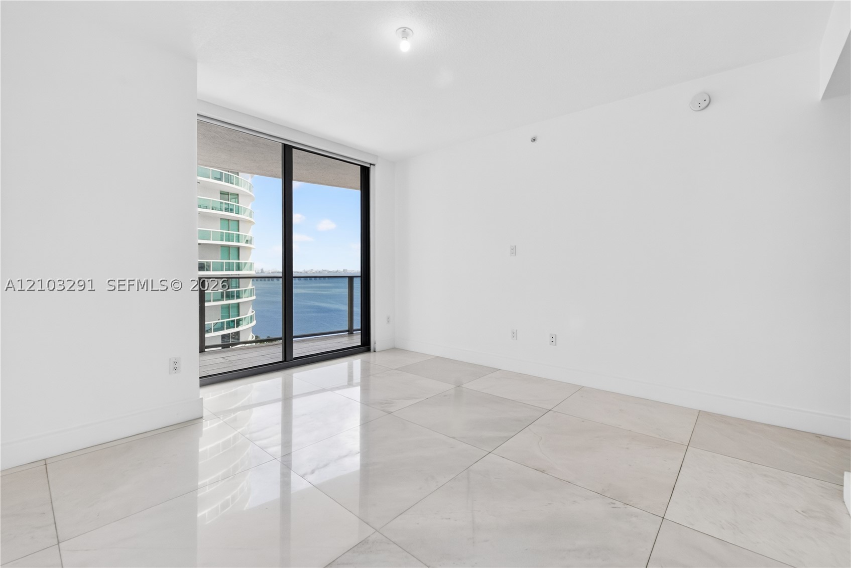 image Aria on the Bay19