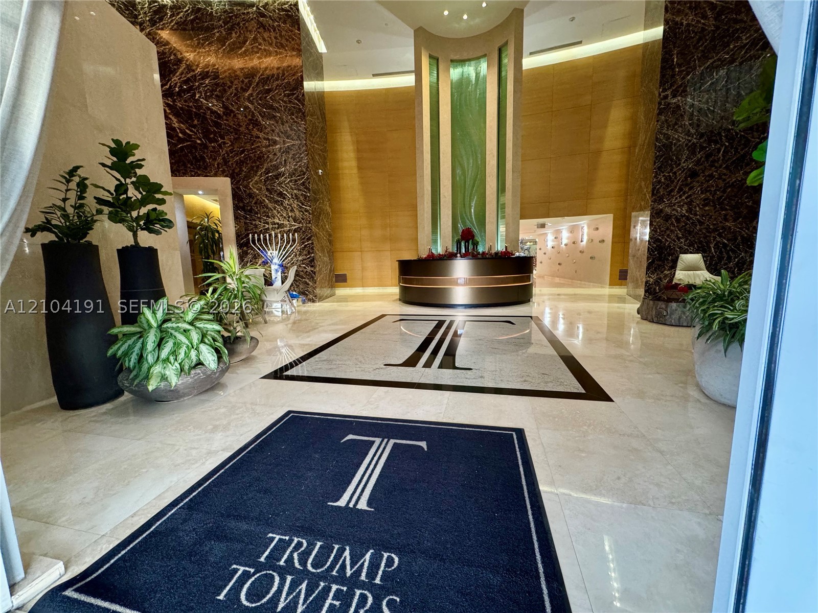 image Trump Tower II36