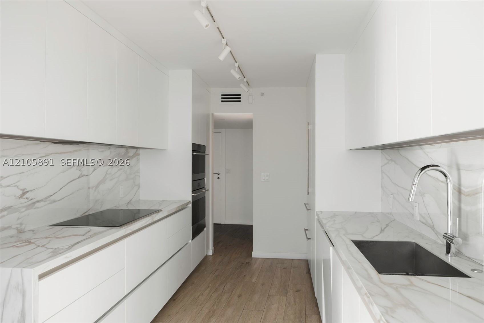 9 Island Ave #1215 Miami Beach, FL 33139