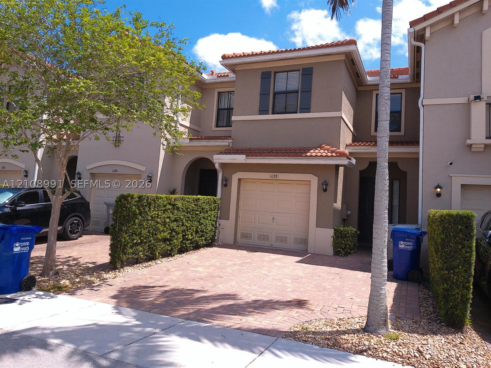 1088 NW 33rd Ct